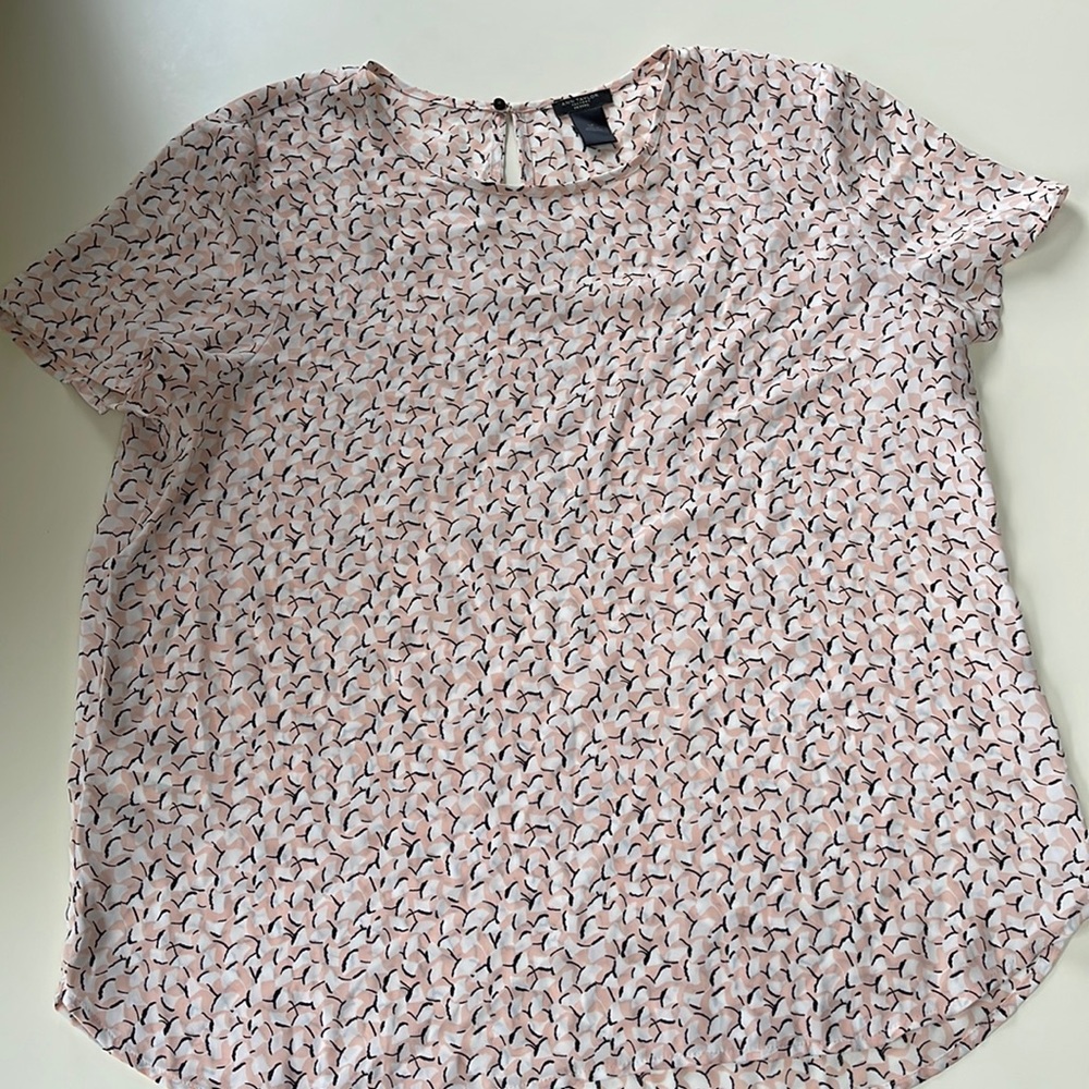 Ann Taylor petit blouse